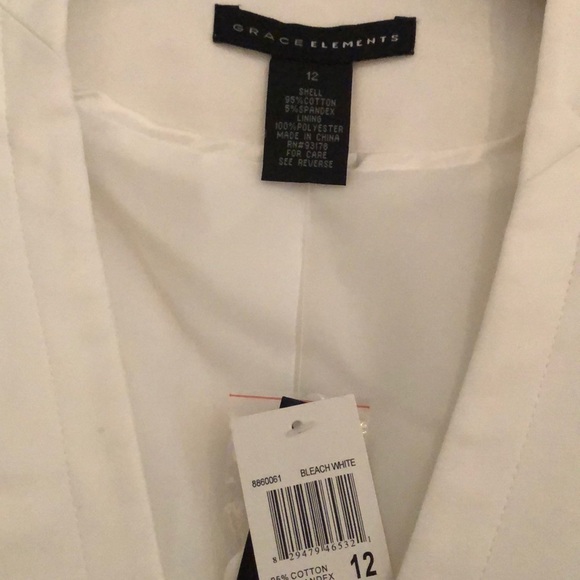 White Blazer - Picture 2 of 2